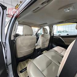 ميتسوبيشي باجيرو